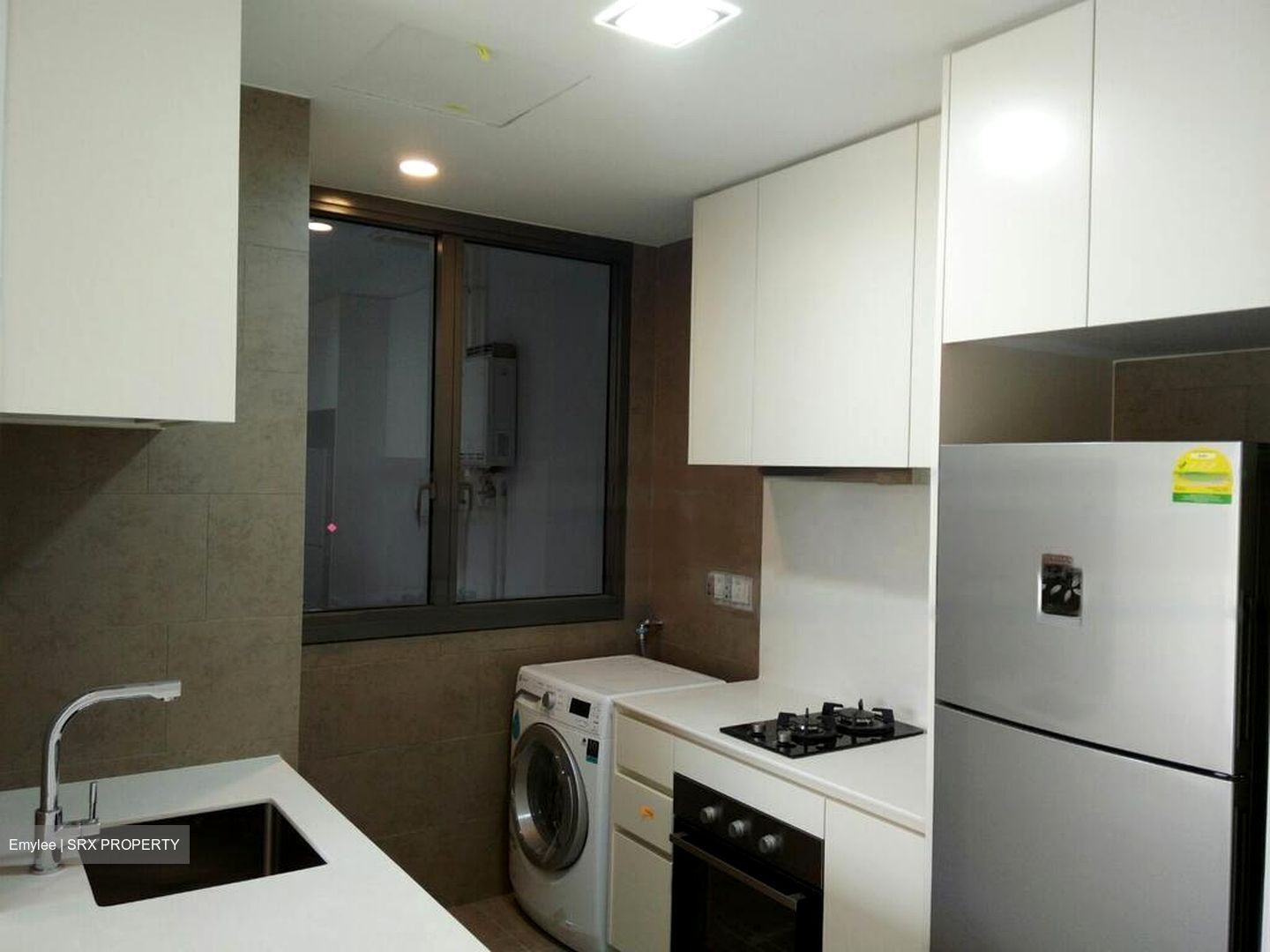 Stratum (D18), Condominium #575950841